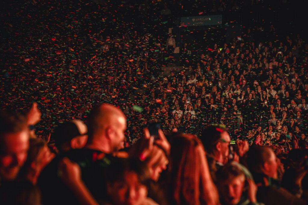 Clueso at Barclays Arena, Hamburg